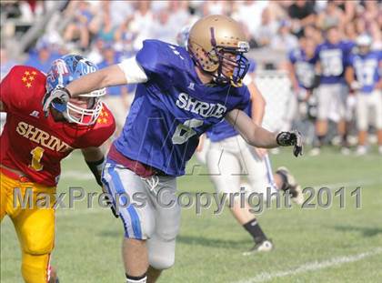 Thumbnail 3 in 22nd Maine Shrine Lobster Bowl Classic (East vs. West) photogallery.