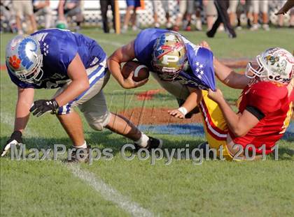 Thumbnail 3 in 22nd Maine Shrine Lobster Bowl Classic (East vs. West) photogallery.