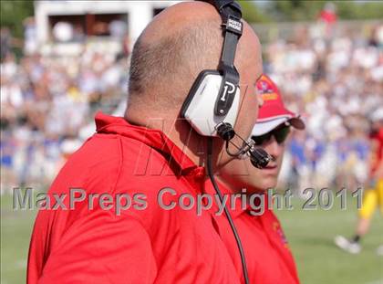 Thumbnail 1 in 22nd Maine Shrine Lobster Bowl Classic (East vs. West) photogallery.