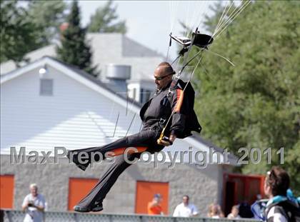 Thumbnail 3 in 22nd Maine Shrine Lobster Bowl Classic (East vs. West) photogallery.