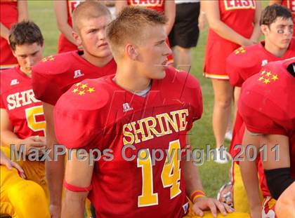 Thumbnail 3 in 22nd Maine Shrine Lobster Bowl Classic (East vs. West) photogallery.