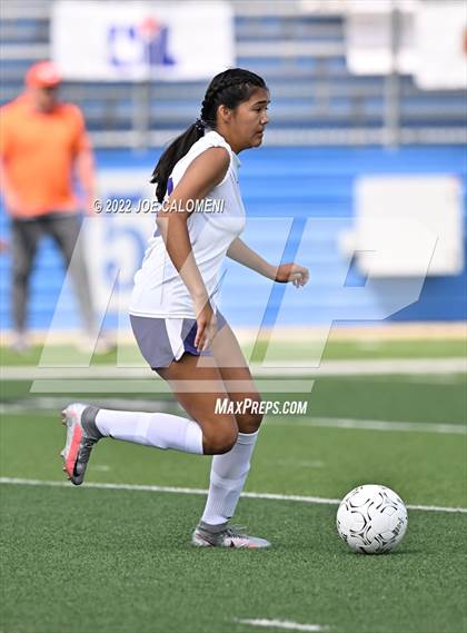 Thumbnail 2 in Boerne vs Celina (UIL 4A Girls Soccer State Semifinal) photogallery.