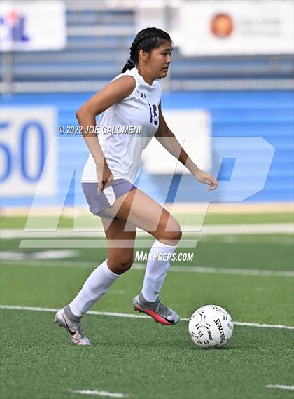 Thumbnail 1 in Boerne vs Celina (UIL 4A Girls Soccer State Semifinal) photogallery.