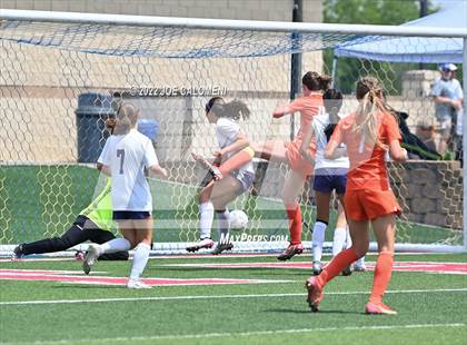 Thumbnail 3 in Boerne vs Celina (UIL 4A Girls Soccer State Semifinal) photogallery.