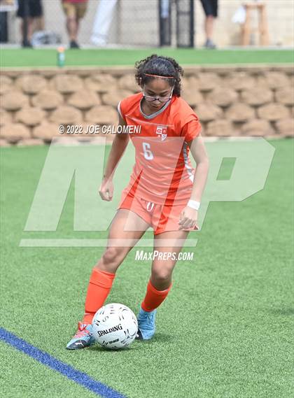 Thumbnail 2 in Boerne vs Celina (UIL 4A Girls Soccer State Semifinal) photogallery.