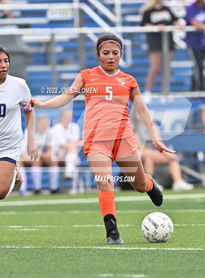 Thumbnail 1 in Boerne vs Celina (UIL 4A Girls Soccer State Semifinal) photogallery.