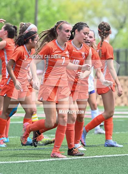 Thumbnail 3 in Boerne vs Celina (UIL 4A Girls Soccer State Semifinal) photogallery.