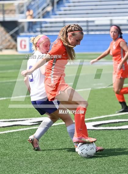 Thumbnail 2 in Boerne vs Celina (UIL 4A Girls Soccer State Semifinal) photogallery.
