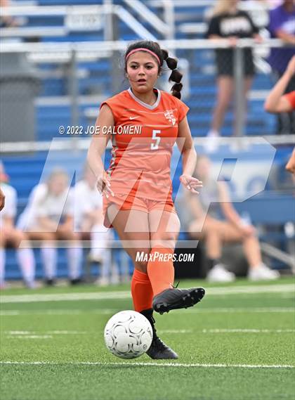 Thumbnail 1 in Boerne vs Celina (UIL 4A Girls Soccer State Semifinal) photogallery.