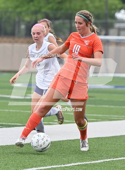 Thumbnail 2 in Boerne vs Celina (UIL 4A Girls Soccer State Semifinal) photogallery.