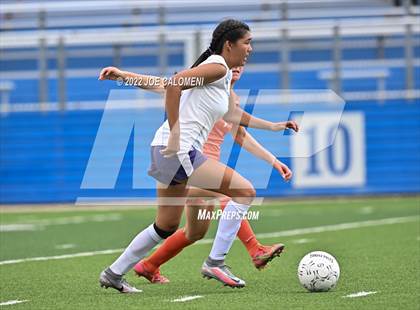 Thumbnail 1 in Boerne vs Celina (UIL 4A Girls Soccer State Semifinal) photogallery.