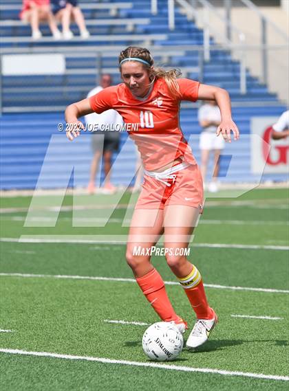 Thumbnail 2 in Boerne vs Celina (UIL 4A Girls Soccer State Semifinal) photogallery.