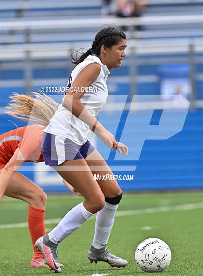 Thumbnail 3 in Boerne vs Celina (UIL 4A Girls Soccer State Semifinal) photogallery.