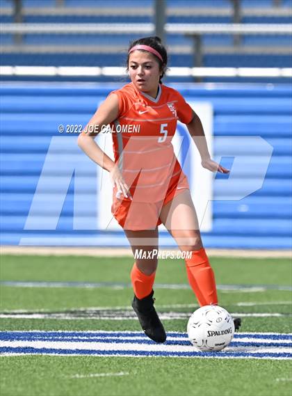 Thumbnail 2 in Boerne vs Celina (UIL 4A Girls Soccer State Semifinal) photogallery.