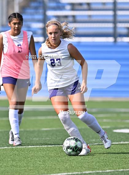 Thumbnail 2 in Boerne vs Celina (UIL 4A Girls Soccer State Semifinal) photogallery.