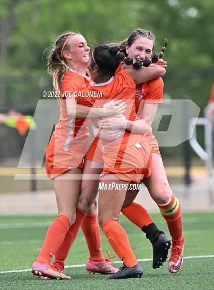 Thumbnail 2 in Boerne vs Celina (UIL 4A Girls Soccer State Semifinal) photogallery.