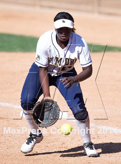 Thumbnail 2 in Ventura vs Santa Monica (CIF SS D4 Final) photogallery.