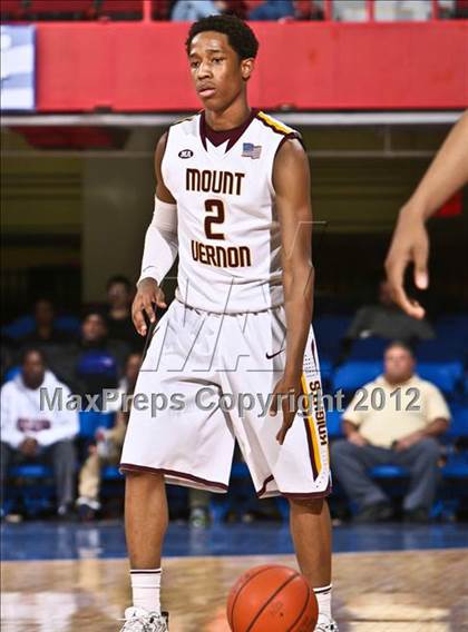 Thumbnail 1 in Clarkstown South vs Mt. Vernon (Section 1 Class AA Semifinal) photogallery.