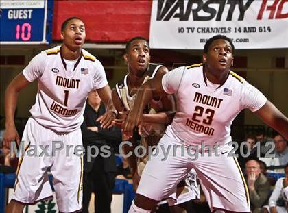 Thumbnail 3 in Clarkstown South vs Mt. Vernon (Section 1 Class AA Semifinal) photogallery.