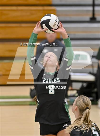 Thumbnail 2 in Zionsville vs McCutcheon photogallery.