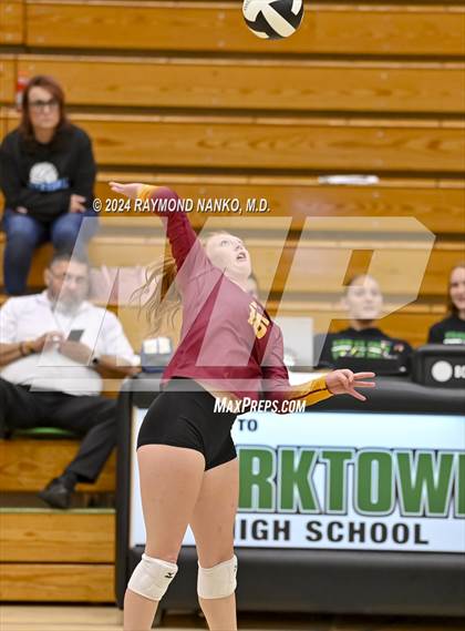 Thumbnail 2 in Zionsville vs McCutcheon photogallery.