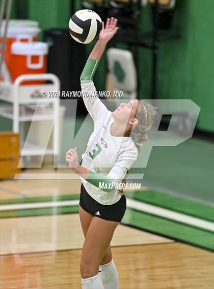 Thumbnail 2 in Zionsville vs McCutcheon photogallery.