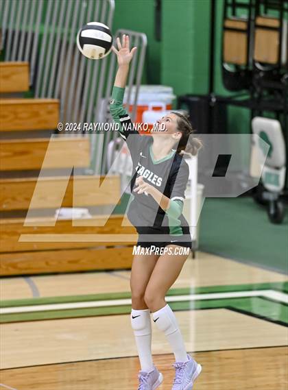 Thumbnail 3 in Zionsville vs McCutcheon photogallery.