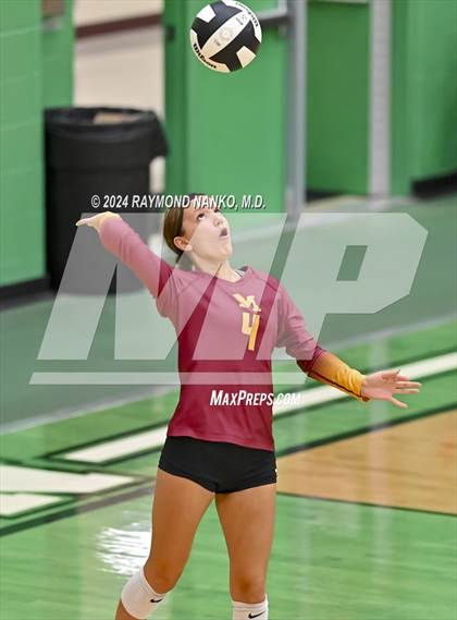 Thumbnail 2 in Zionsville vs McCutcheon photogallery.