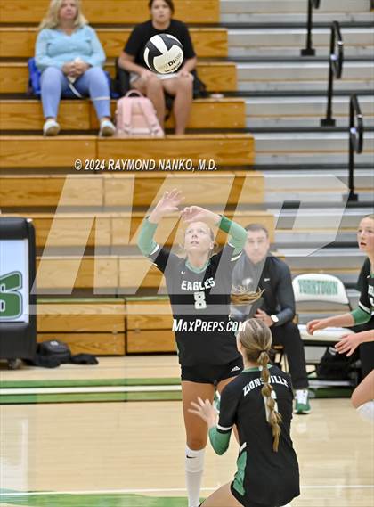 Thumbnail 3 in Zionsville vs McCutcheon photogallery.