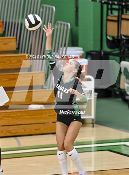 Thumbnail 3 in Zionsville vs McCutcheon photogallery.