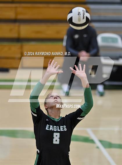 Thumbnail 2 in Zionsville vs McCutcheon photogallery.