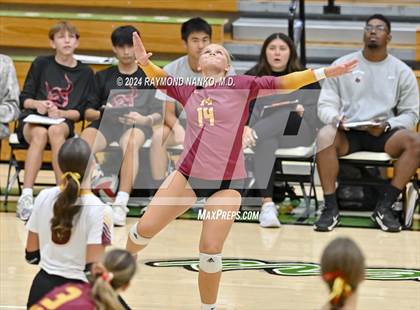 Thumbnail 3 in Zionsville vs McCutcheon photogallery.