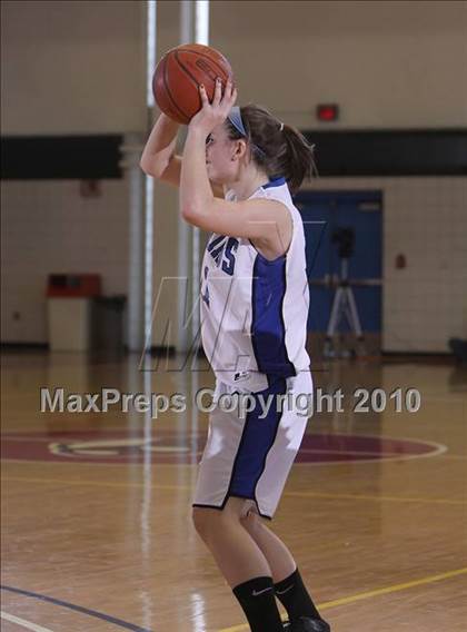 Thumbnail 1 in Amherst Central vs Grand Island (Section VI Class A Final) photogallery.