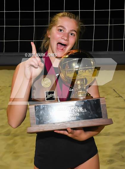 Thumbnail 3 in Salpointe Catholic vs. Valley Christian (AIA Division II Final - Awards) photogallery.