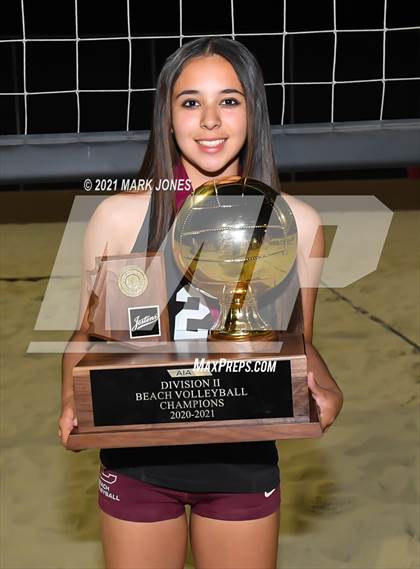Thumbnail 3 in Salpointe Catholic vs. Valley Christian (AIA Division II Final - Awards) photogallery.