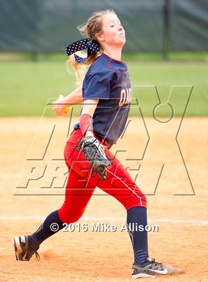 Thumbnail 2 in Rhea County vs Oakland photogallery.