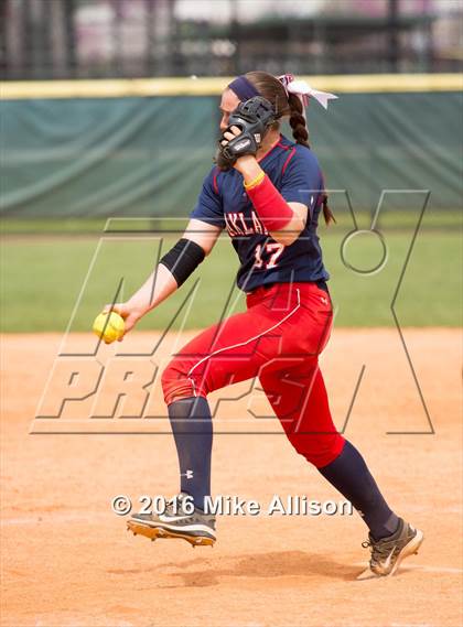 Thumbnail 2 in Rhea County vs Oakland photogallery.