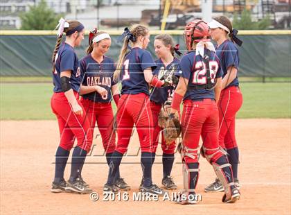 Thumbnail 3 in Rhea County vs Oakland photogallery.