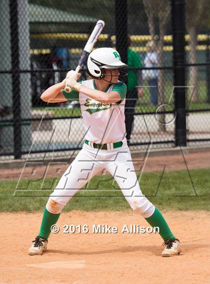 Thumbnail 2 in Rhea County vs Oakland photogallery.