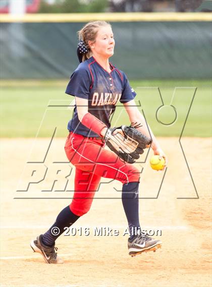 Thumbnail 2 in Rhea County vs Oakland photogallery.