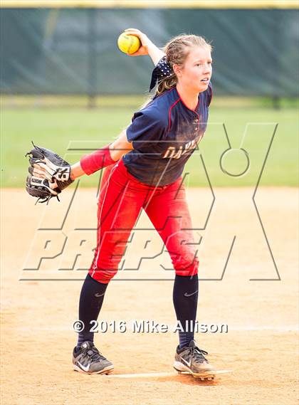 Thumbnail 3 in Rhea County vs Oakland photogallery.