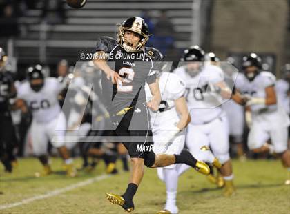 Thumbnail 1 in Servite vs. JSerra Catholic photogallery.