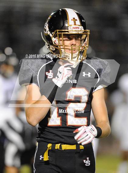 Thumbnail 3 in Servite vs. JSerra Catholic photogallery.