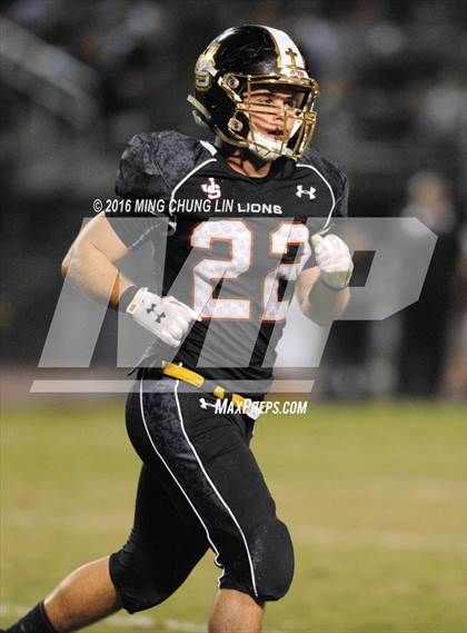 Thumbnail 1 in Servite vs. JSerra Catholic photogallery.