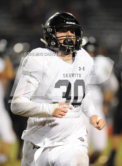 Thumbnail 3 in Servite vs. JSerra Catholic photogallery.