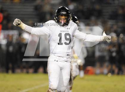 Thumbnail 1 in Servite vs. JSerra Catholic photogallery.