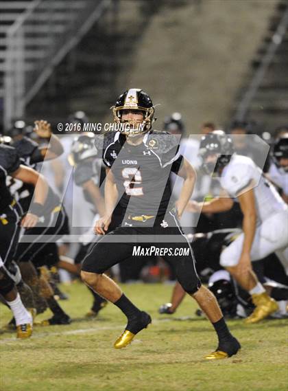 Thumbnail 3 in Servite vs. JSerra Catholic photogallery.