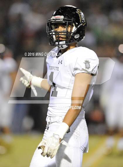 Thumbnail 1 in Servite vs. JSerra Catholic photogallery.