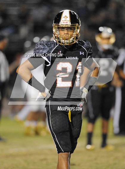 Thumbnail 1 in Servite vs. JSerra Catholic photogallery.