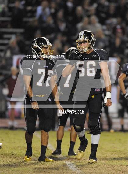 Thumbnail 2 in Servite vs. JSerra Catholic photogallery.